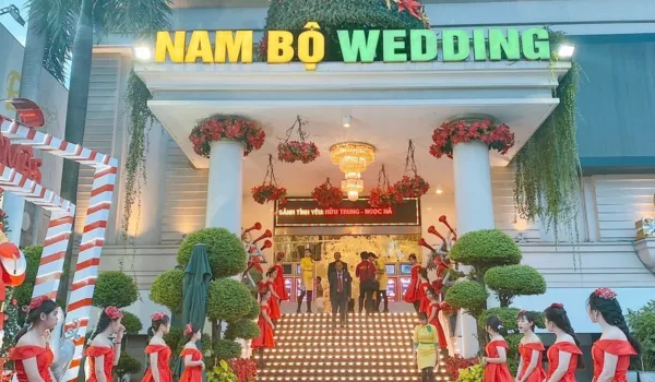 Giai đoạn khẳng định thương hiệu